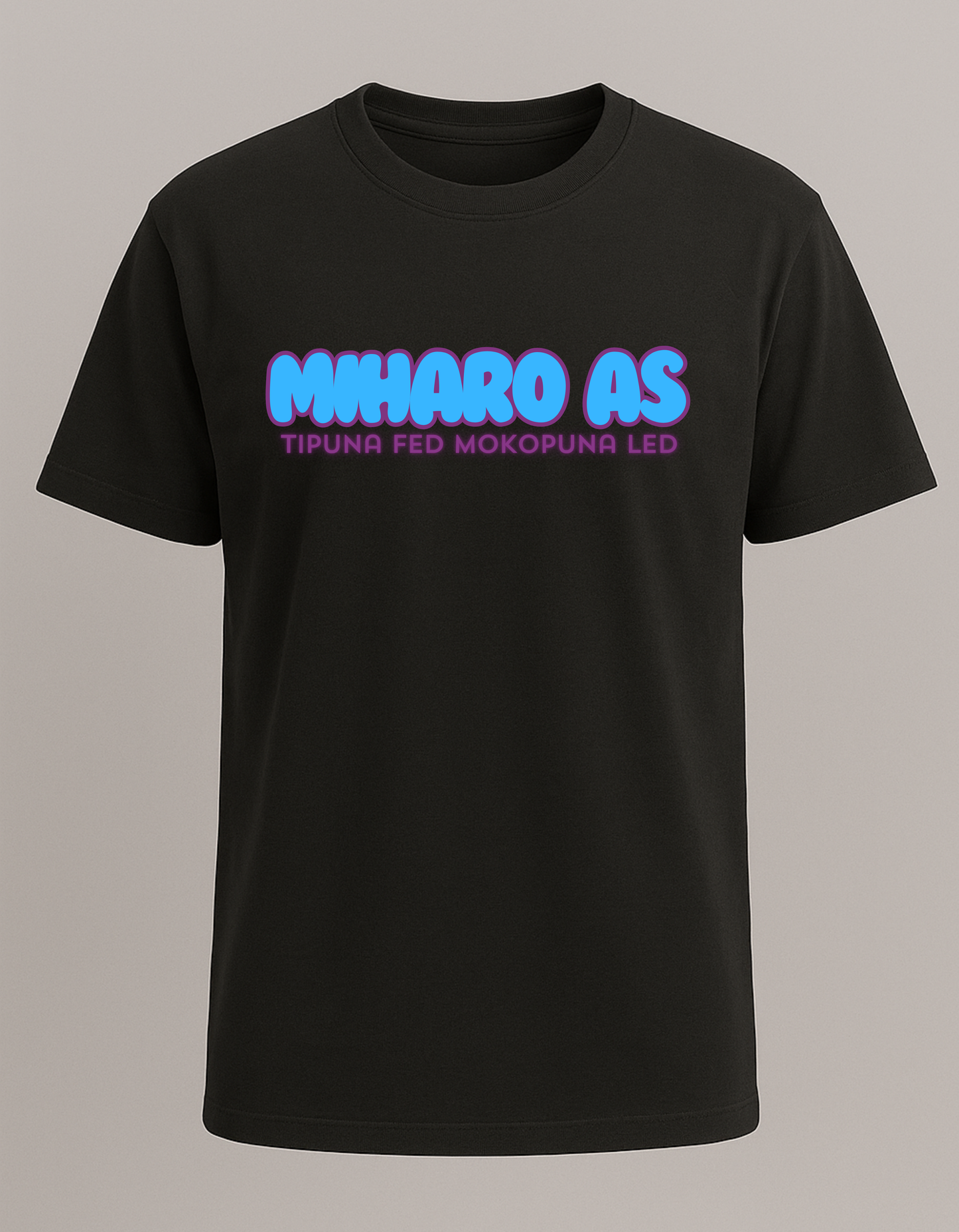 Miharo As Signature Tee – Tīpuna Fed, Mokopuna Led